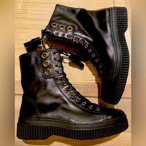 🆕 TOD’S Leather Combat Boots